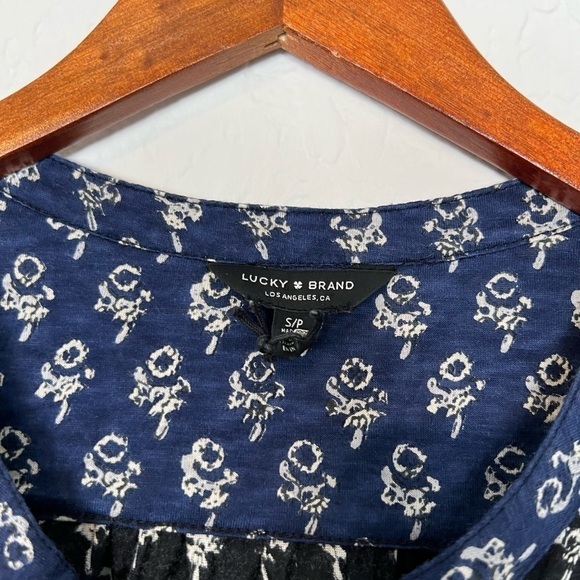 Lucky Brand Peasant Top - Picture 6 of 9